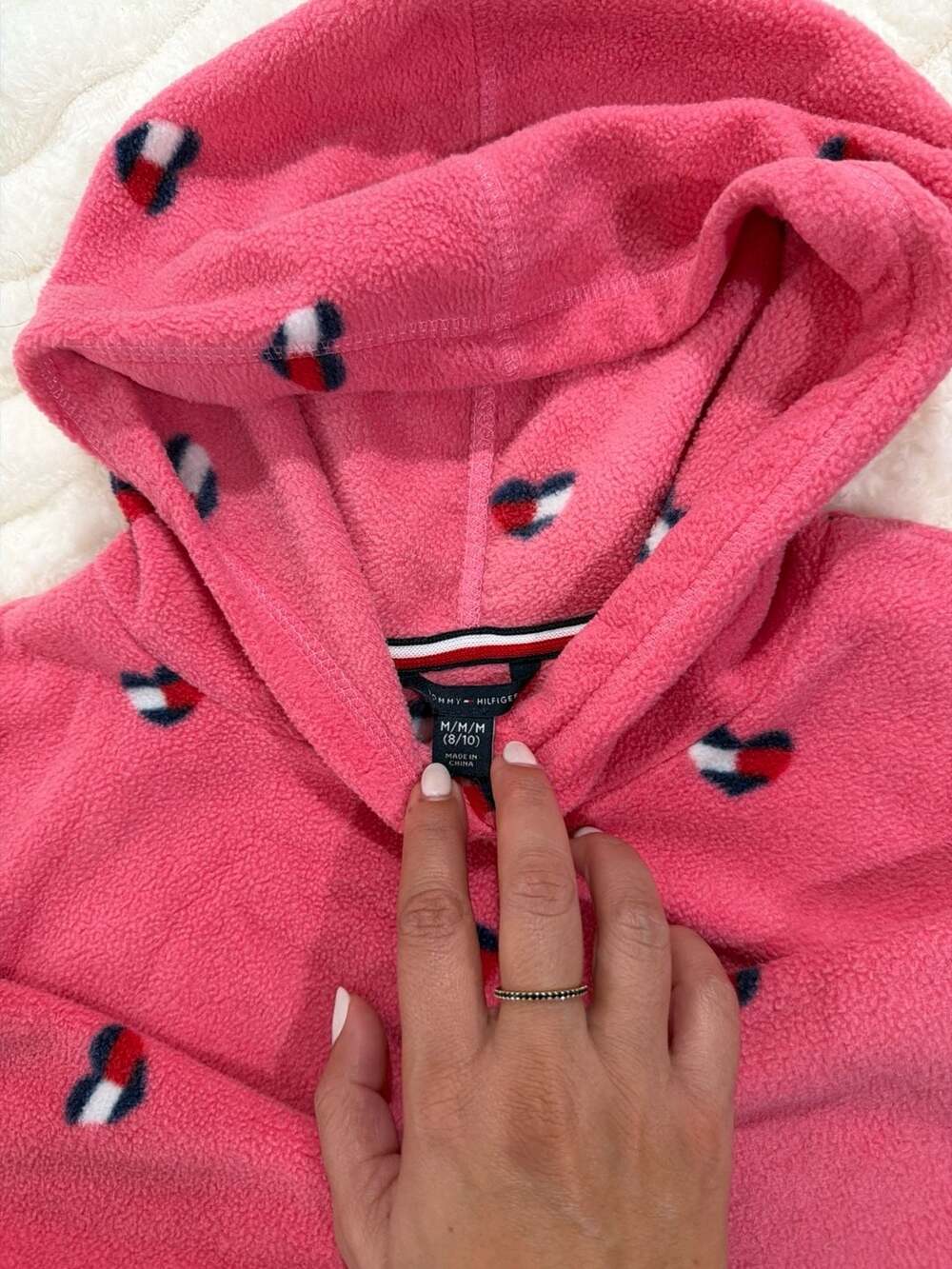 Tommy Hilfiger Girls Pink Hearts Fleece Hoodie Size Medium (8/10)